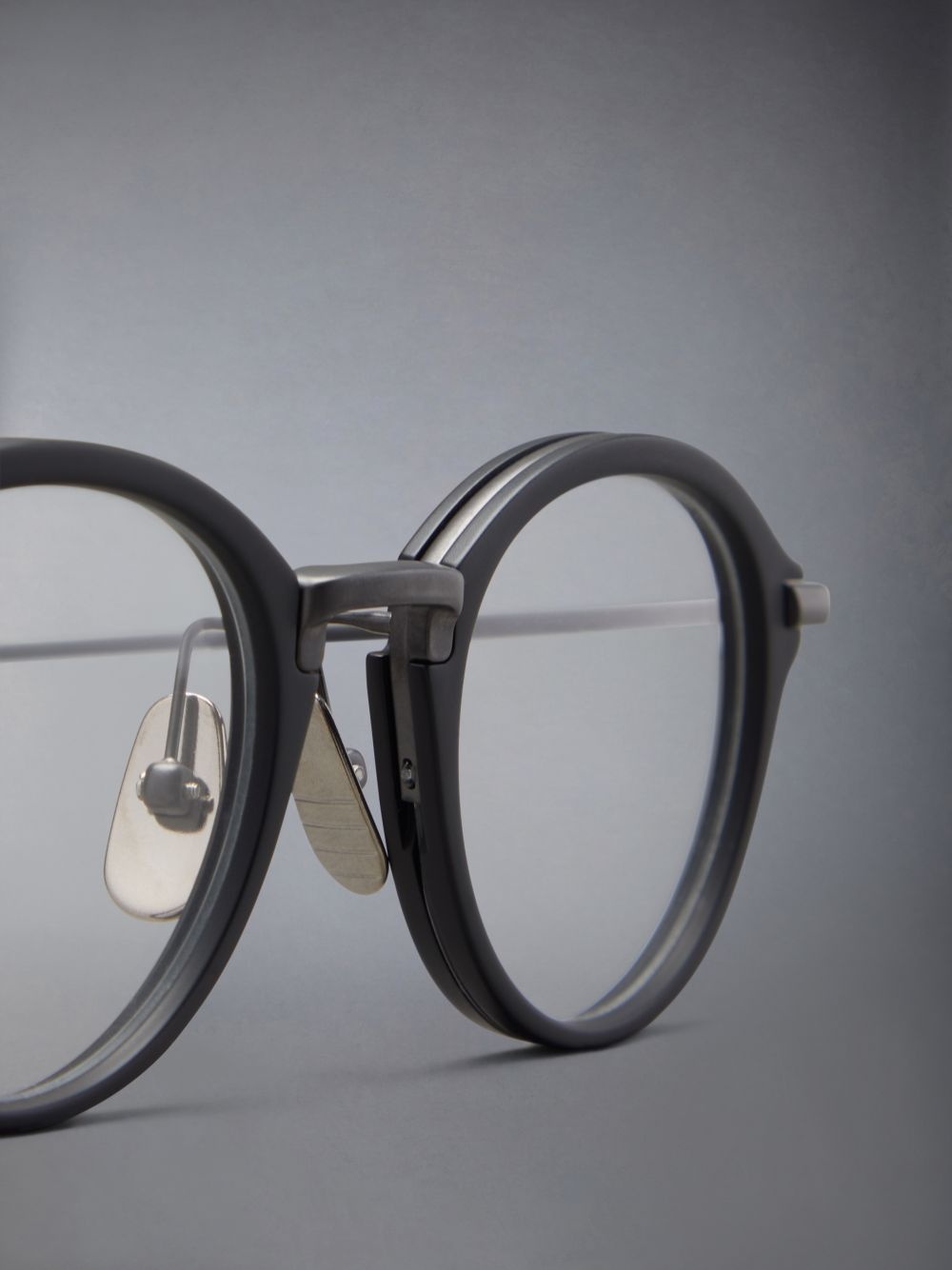 Thom Browne Round Frame Flat Mirror In Black