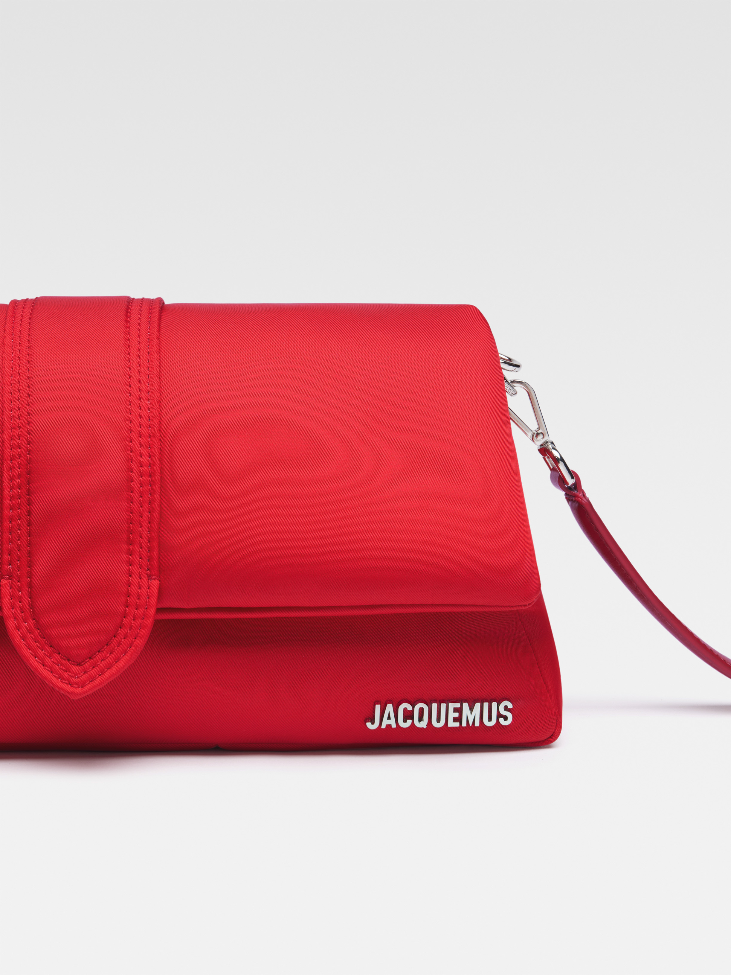 Jacquemus Red Le Grand Bambino Satchel In Red