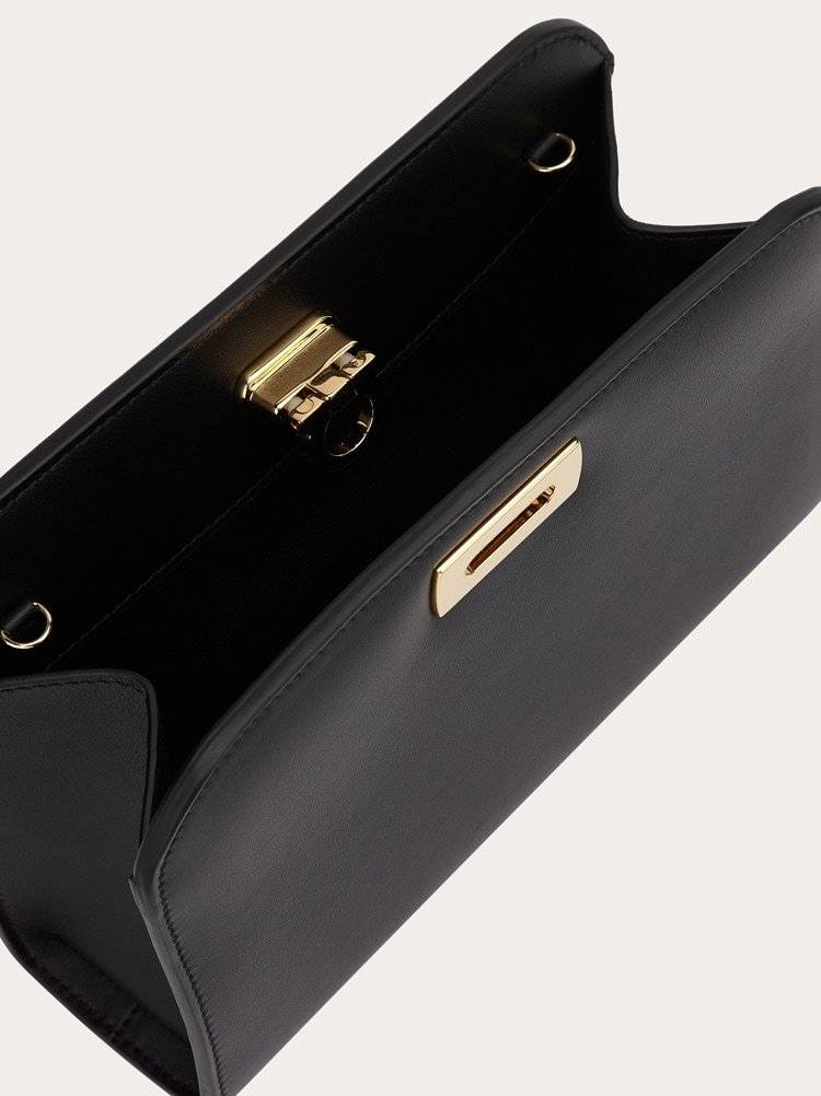 Ferragamo Leather Shoulder Bag Gancini Detail In Black