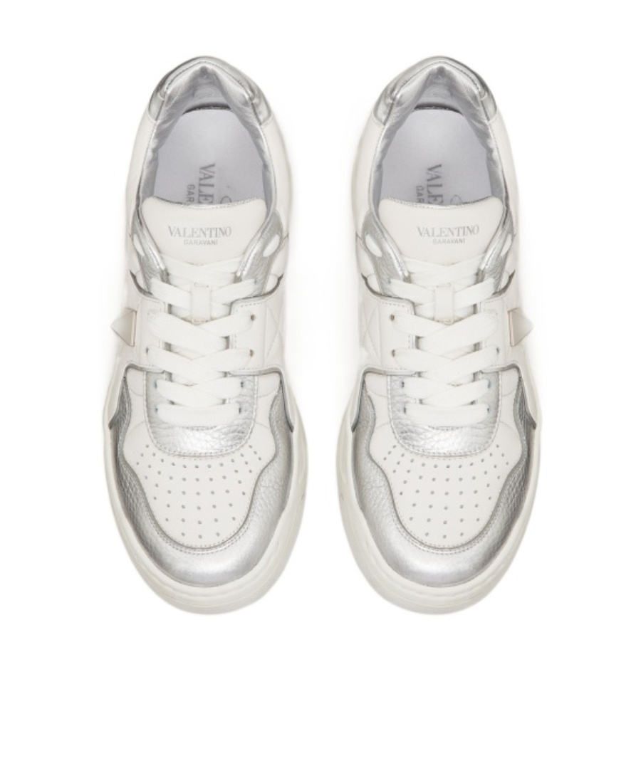 Valentino One Stud Xl Low-cut Sneakers In White