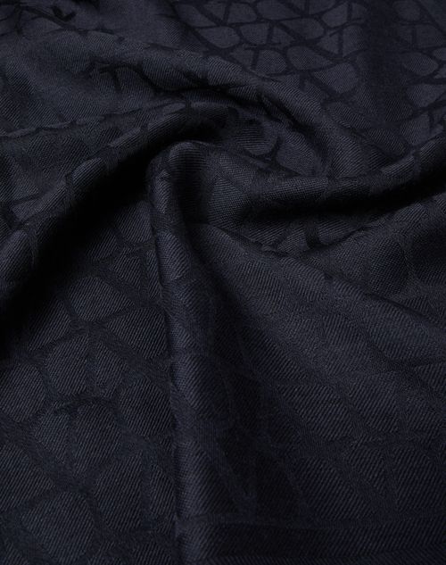 Valentino Toile Iconographe Wool Shawl In Black