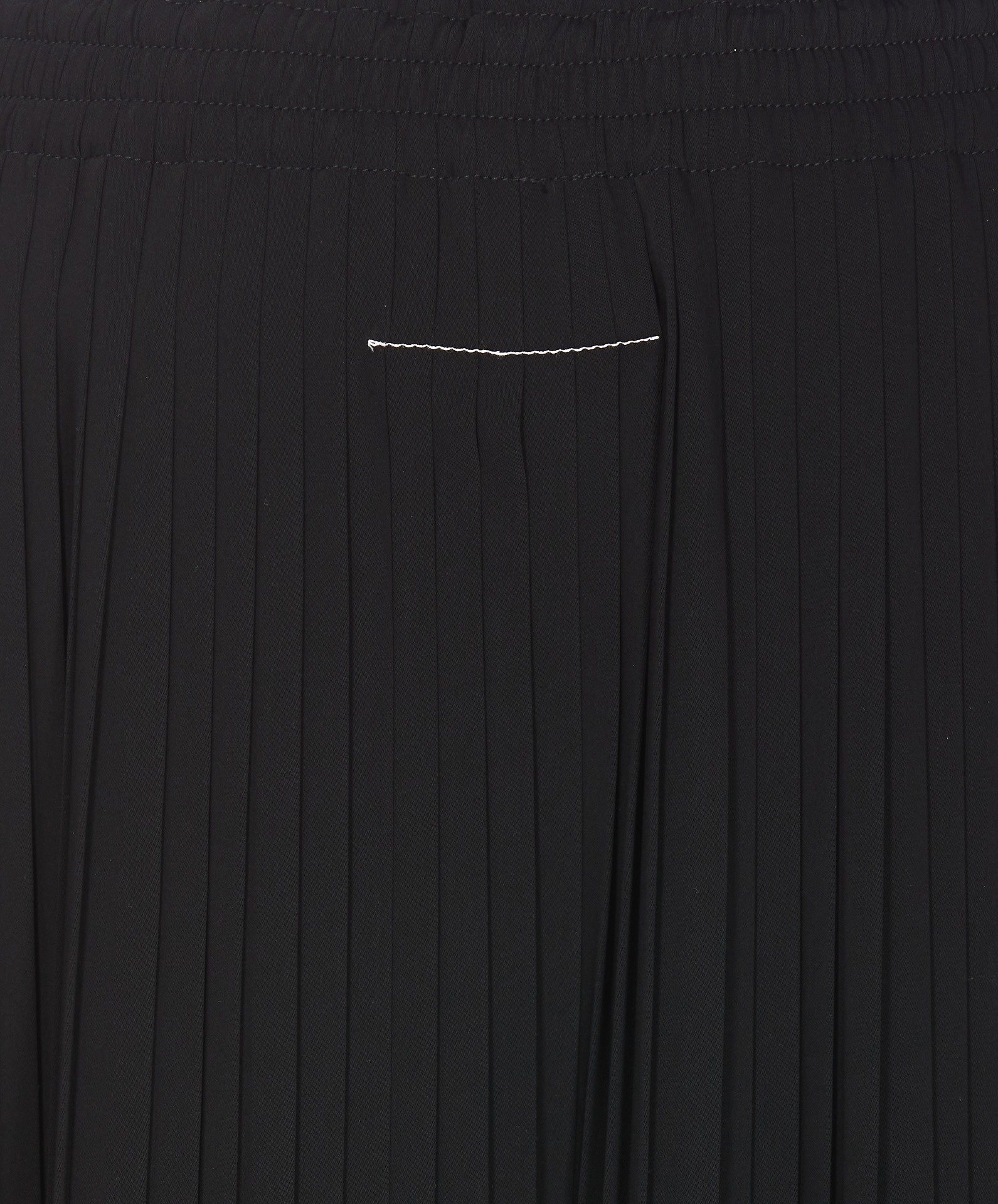 Mm6 Maison Margiela Pleated Skirt In Black