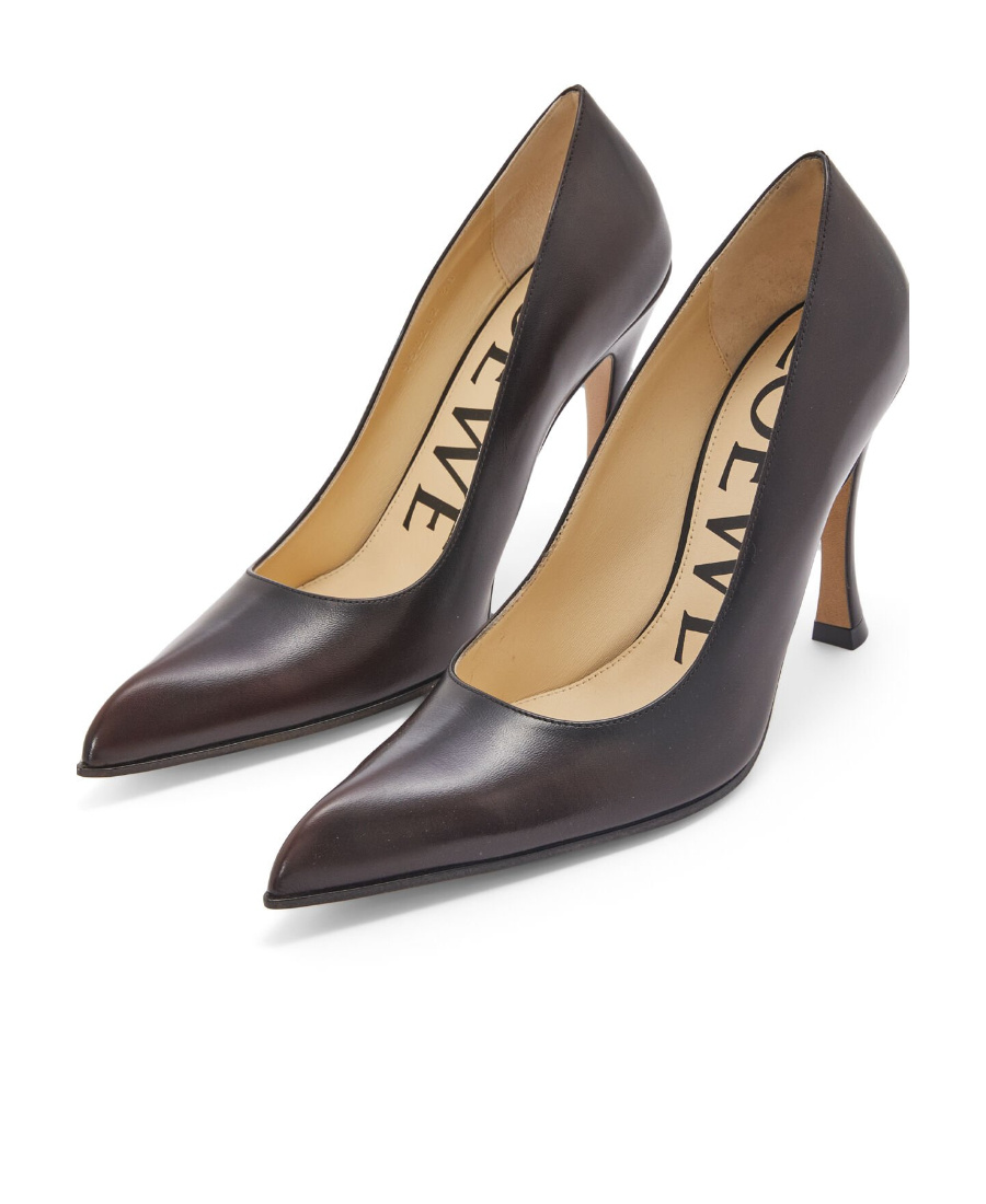 Loewe Comic Classic Pump In Calfskin In Brown