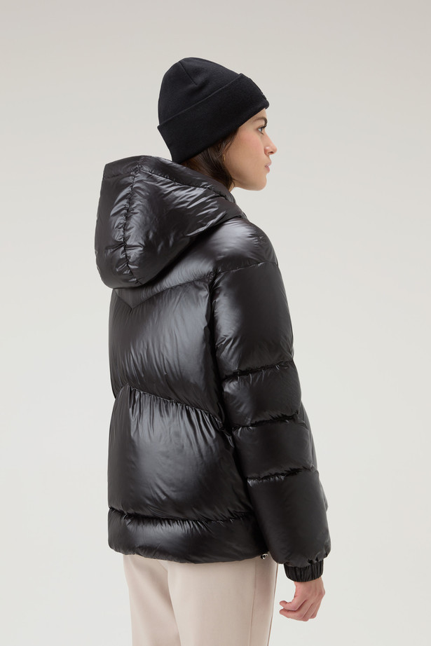 Woolrich Aliquippa Short Puffer Jacket In Black
