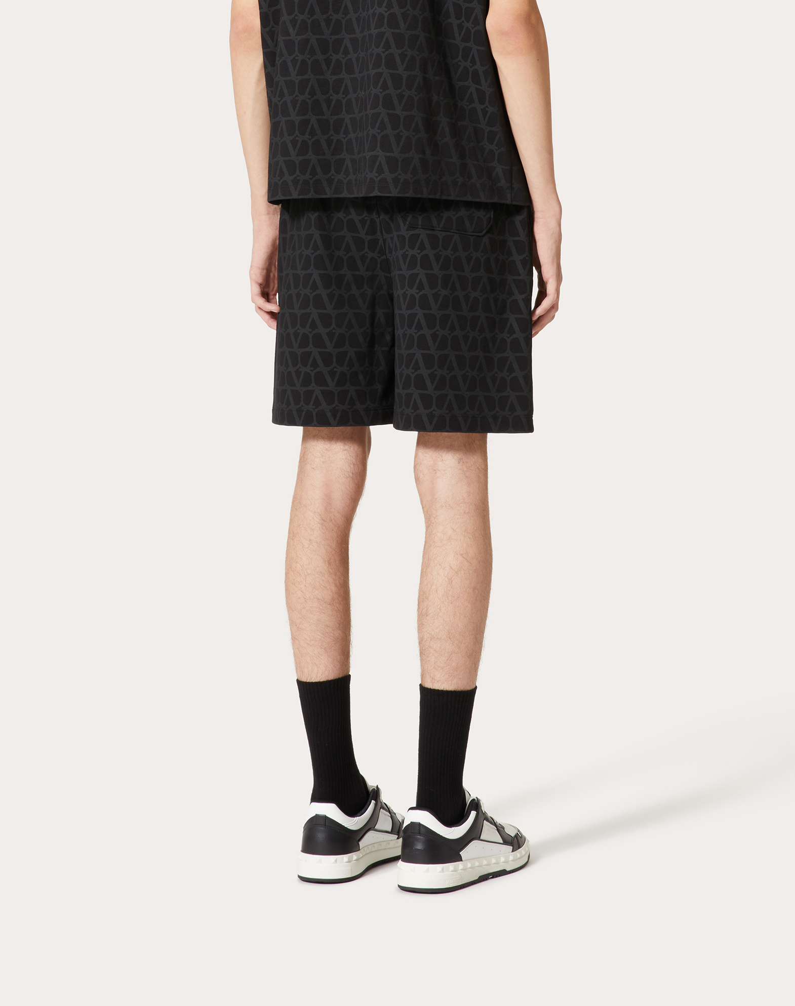Valentino Toile Iconographe Cotton Bermuda Shorts In Black