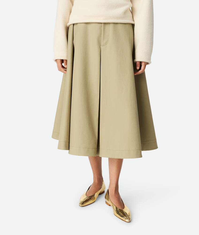 Bottega Veneta Reflective Goatskin Sofia Ballet Flats In Nude