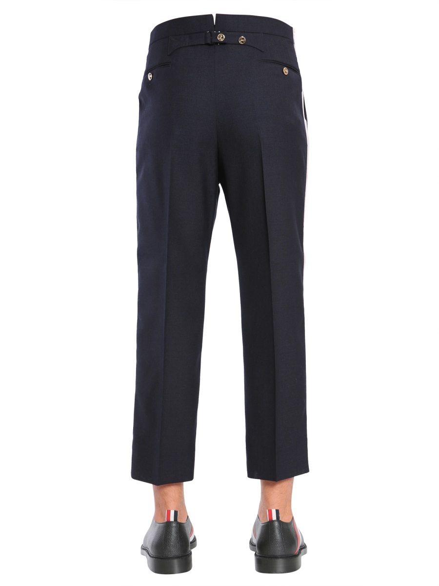Thom Browne Side Striped Casual Pants In Black