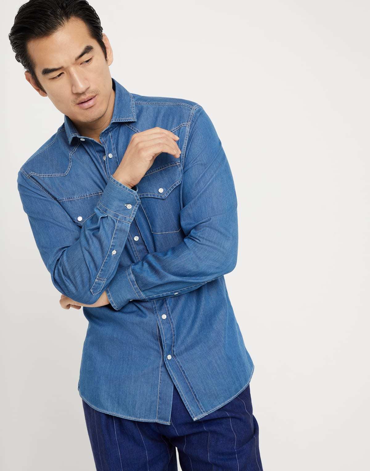 Brunello Cucinelli Men Easy Fit Shirt In Light Denim With Press Studs In Blue