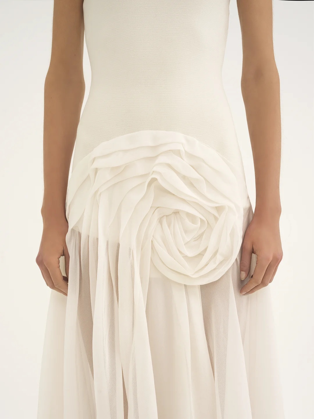 Chloé Floral-appliqué Maxi Dress In White