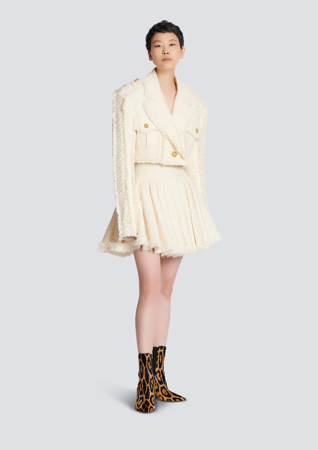 Balmain Cotton-blend Tweed Cropped Jacket In White