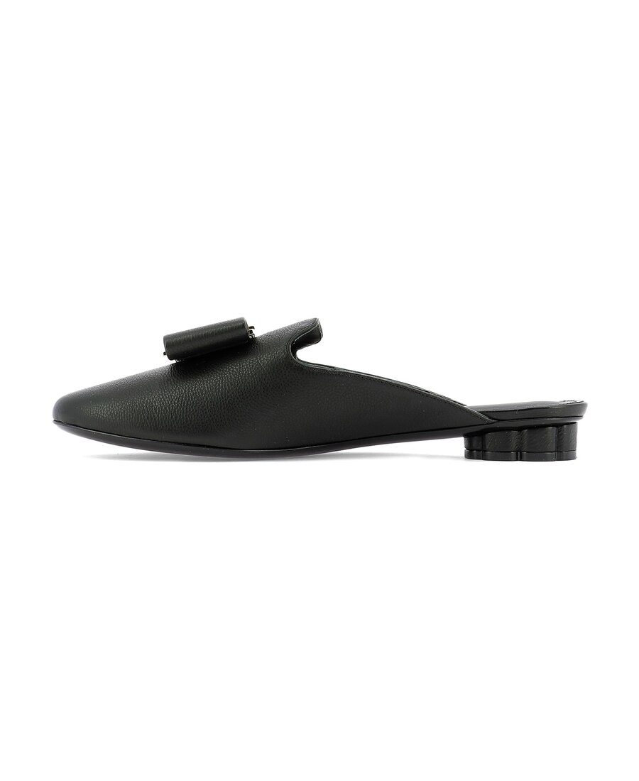 Ferragamo Bow-tie Flat-soled Muller Shoes In Black