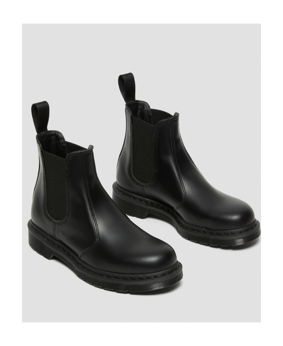 DR. MARTENS' ROUND-HEADED ANKLE BOOTS