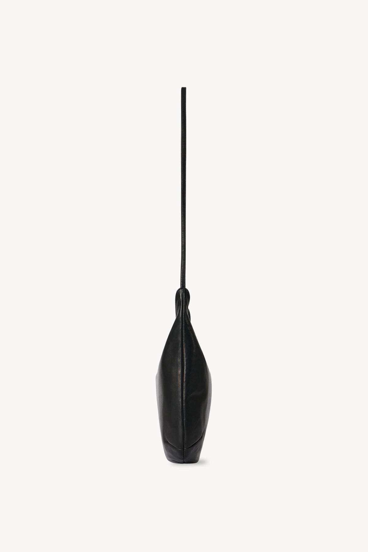 The Row N/s Izzy Leather Bag In Black
