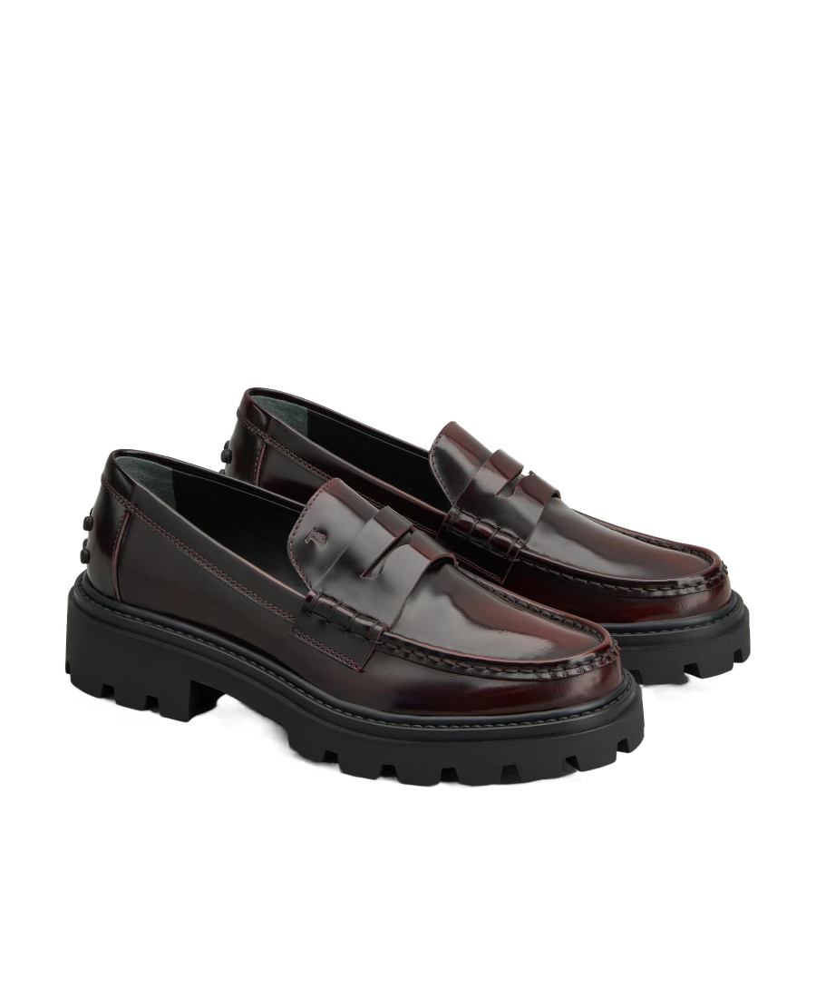 Tod's Semi-patent Leather Loafers In Black