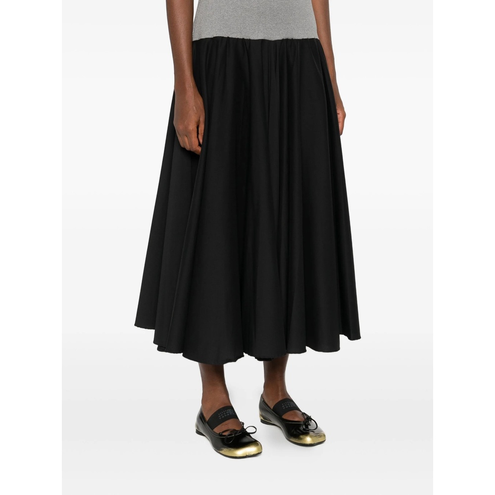 Gimaguas Two-tone Flared-hem Midi Skirt In Black