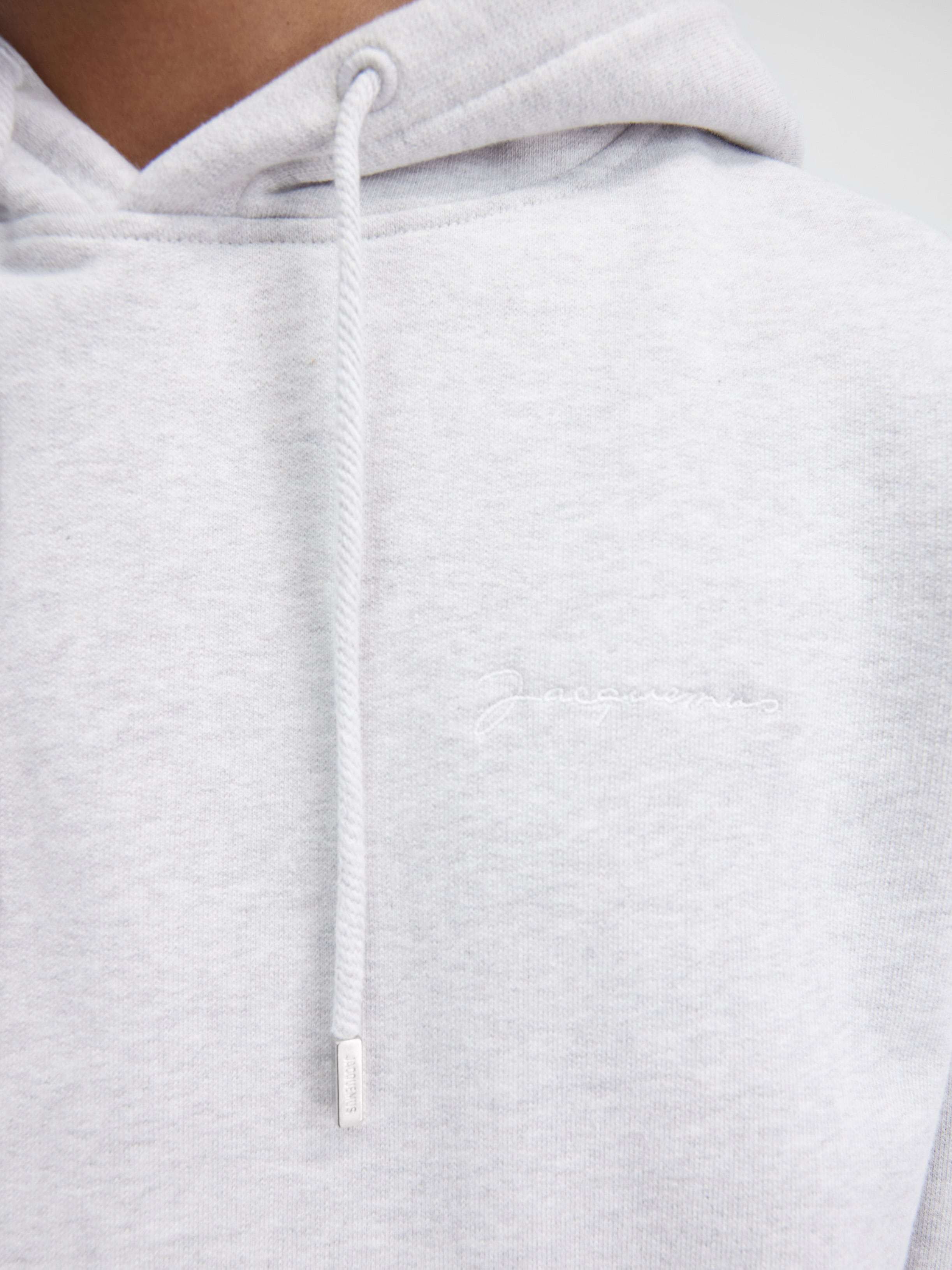 Jacquemus Logo Embroidered Drawstring Hoodie In White