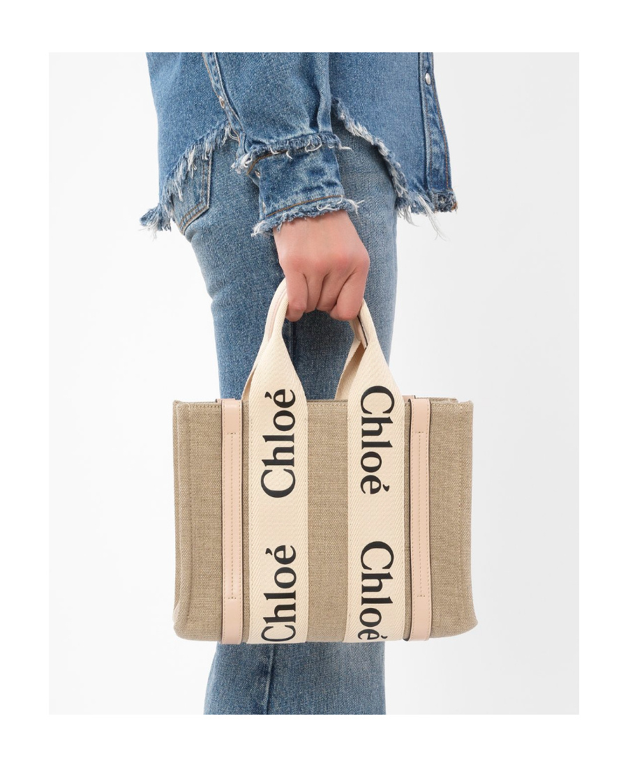 Chloé Small Woody Tote Bag In Nude