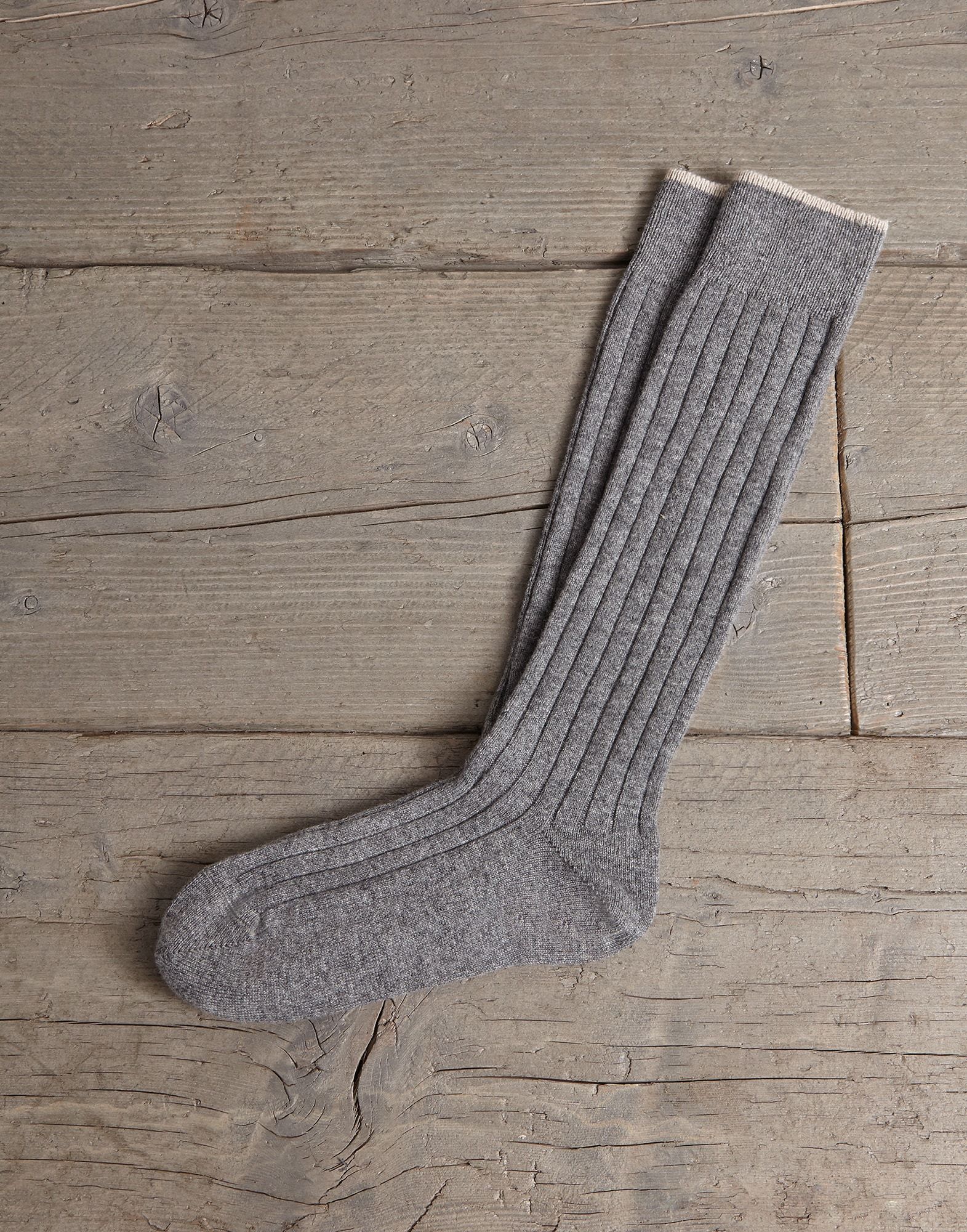 Brunello Cucinelli Ribbed Socks In Gray