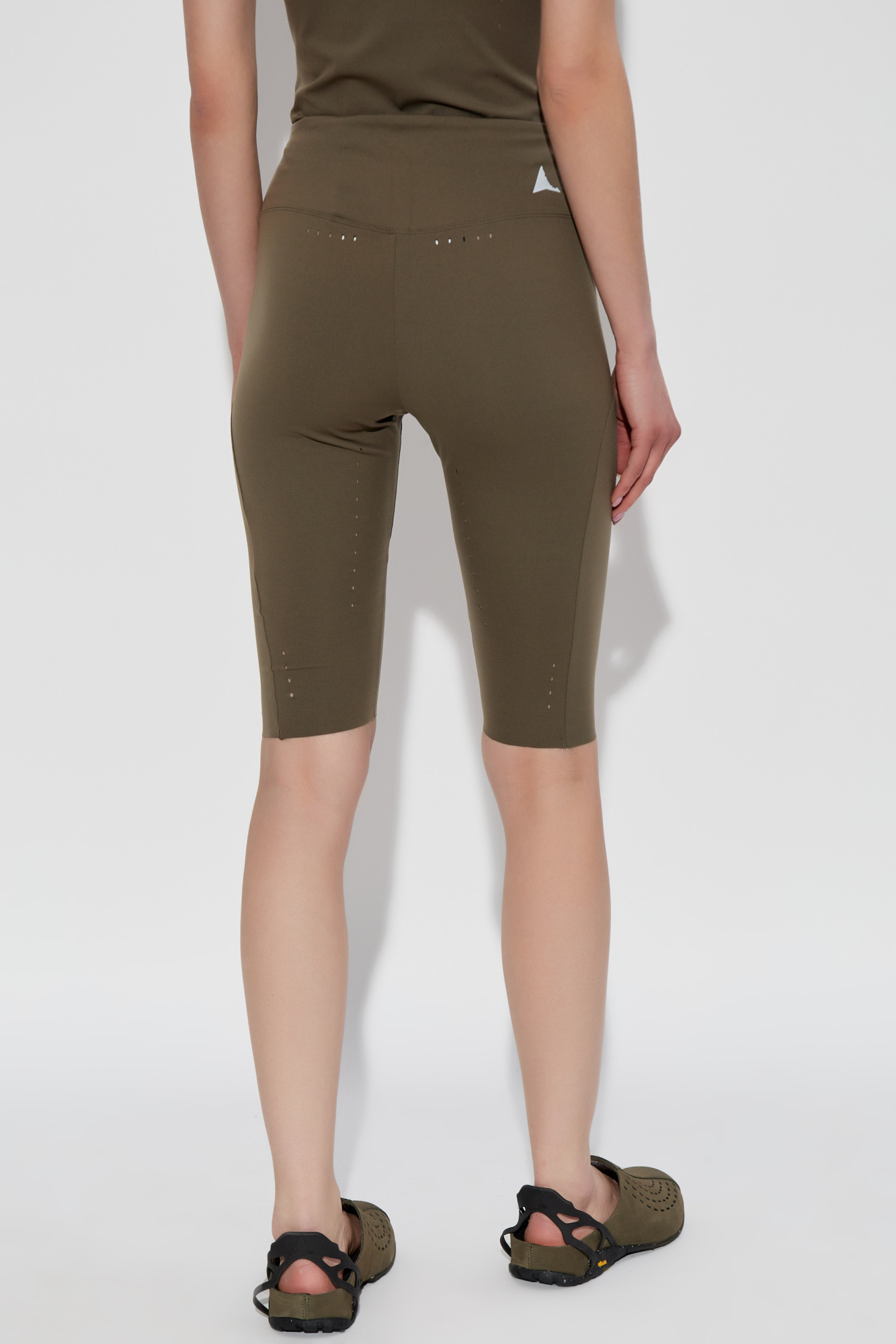 Roa Logo Tight Shorts In Brown