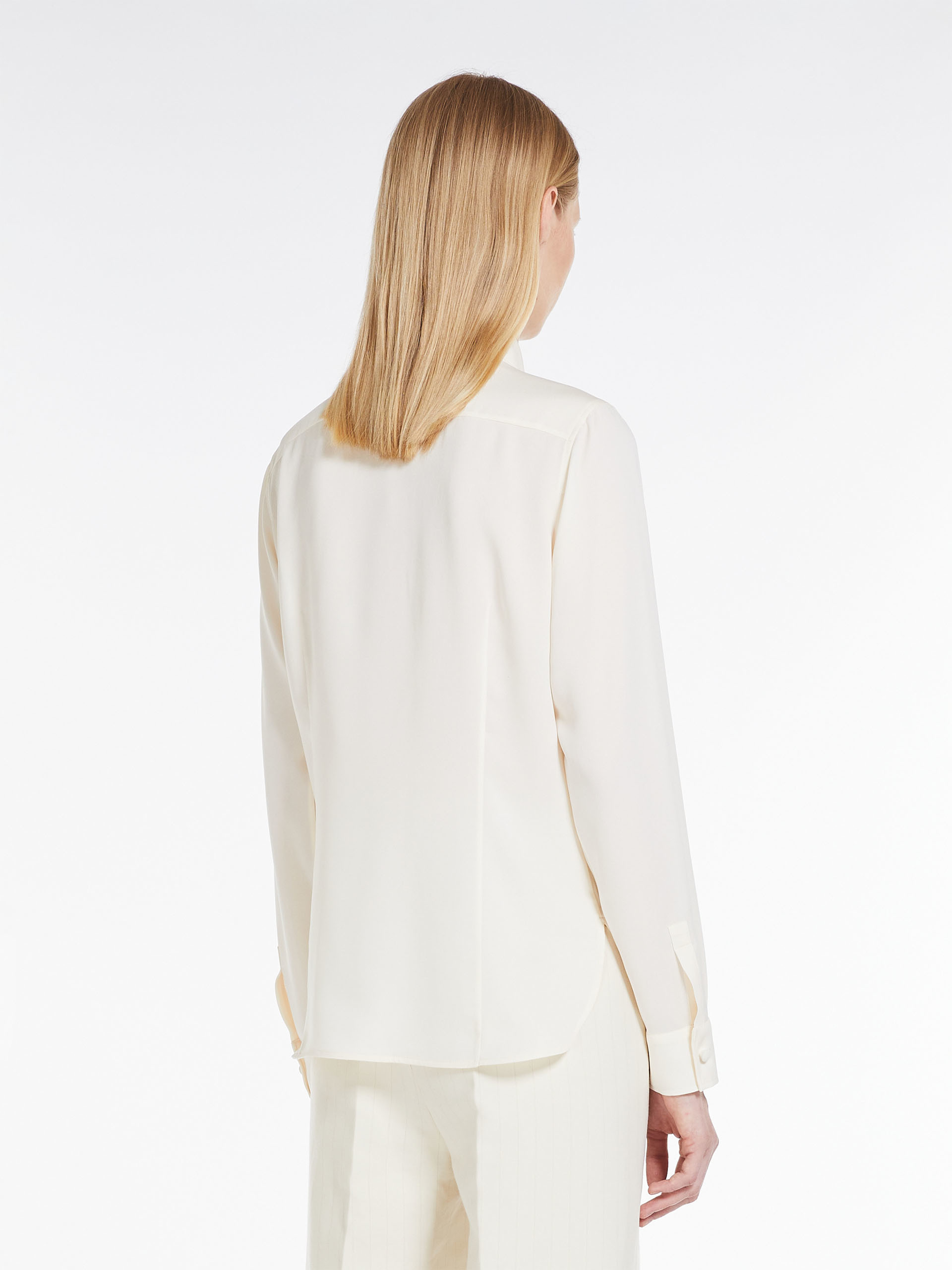 Max Mara Pointed Collar Long-sleeved Shirt In White