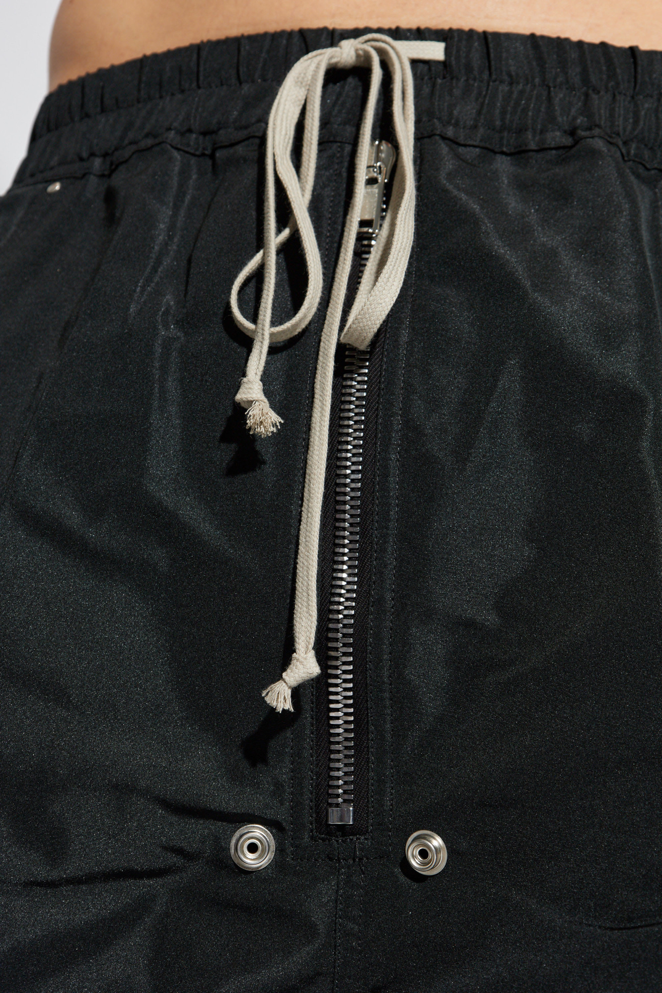 Rick Owens Straight-leg Shell Shorts In Black