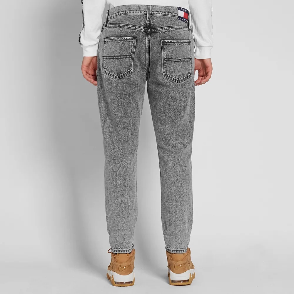 TOMMY HILFIGER STRAIGHT JEANS