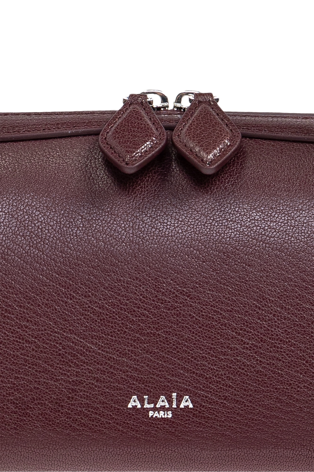 Alaïa Zippered Shoulder Bag In Red