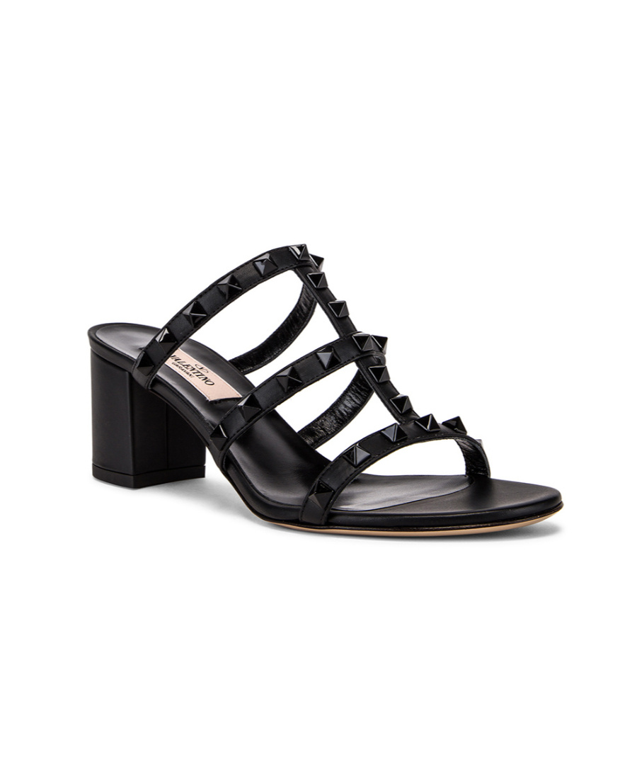VALENTINO GARAVANI ROCKSTUD STRAPPY BLOCK-HEEL SANDALS 