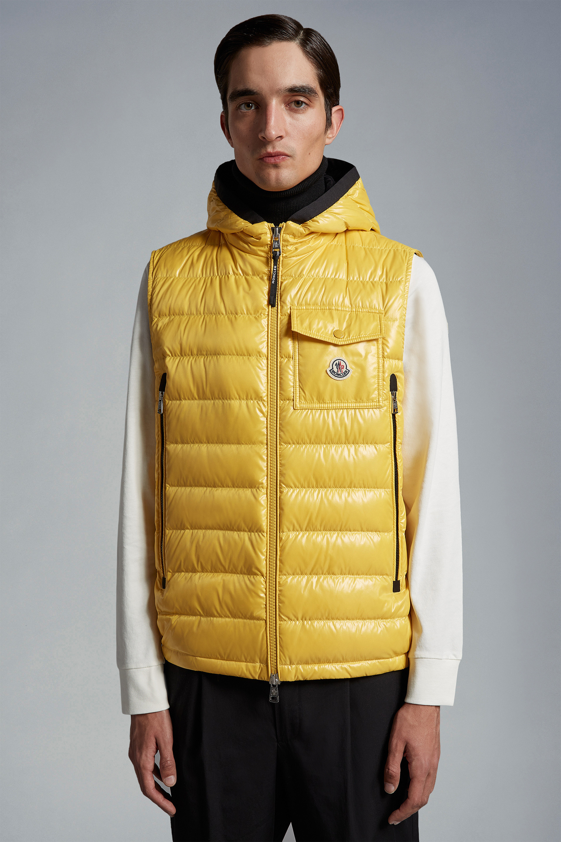 MONCLER CHEST LOGO-PATCH PADDED GILET 