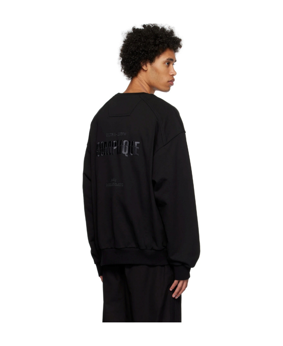 Juunj Black Embroidered Sweatshirt In Black