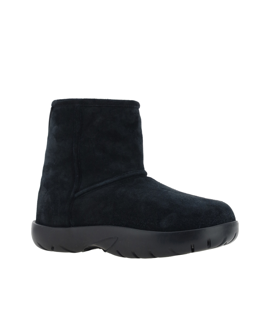 Bottega Veneta Black Snap Ankle Boots In Black