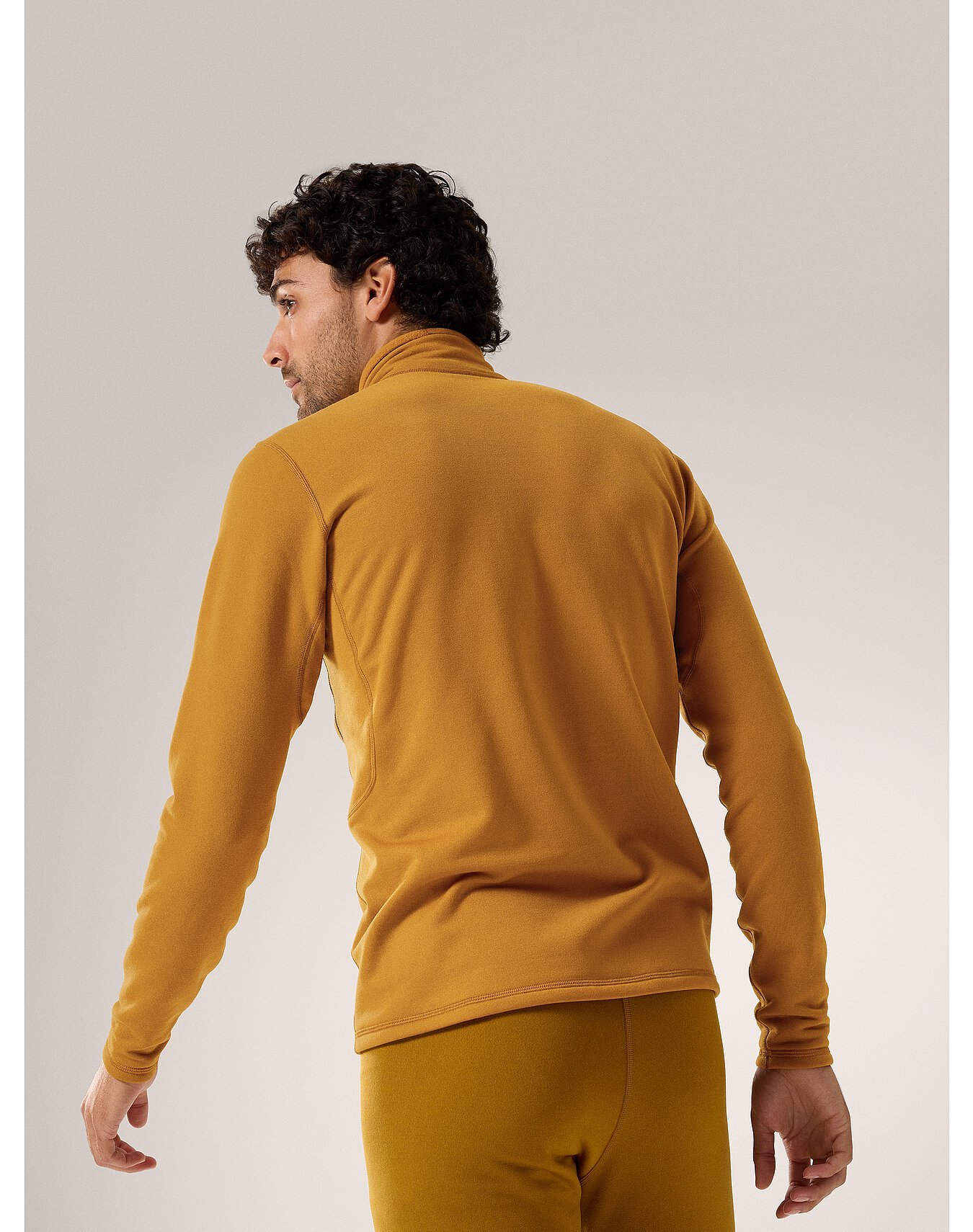 Arc'teryx Long-sleeved Zipper Collar Sweater In Orange