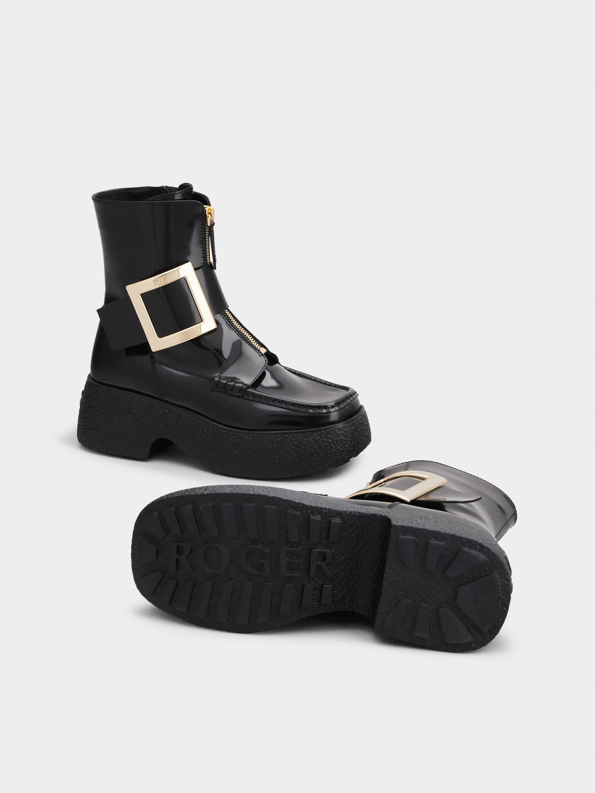 Roger Vivier Viv' Rangers Thick-soled Metal Clasp Boots In Black