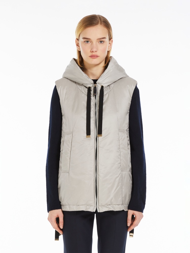 Max Mara Waterproof Quilted Nylon Short Vest In Gray