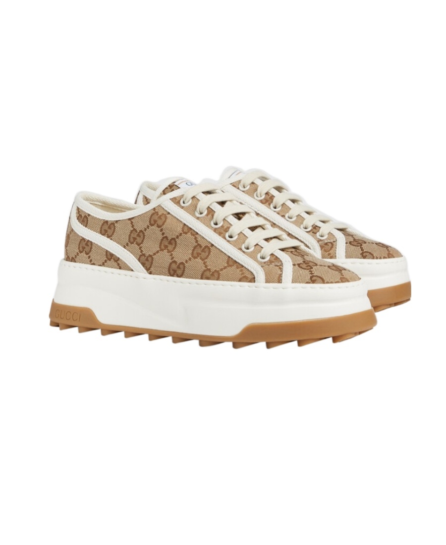 Gucci Gg Canvas Low-top Platform Sneakers In White