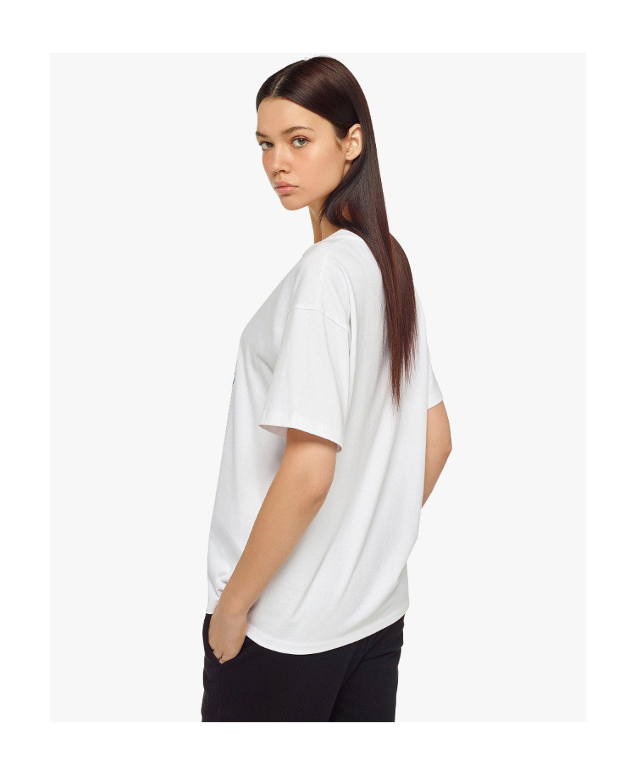 Shop Mcm Logo-printed Crewneck T-shirt In White