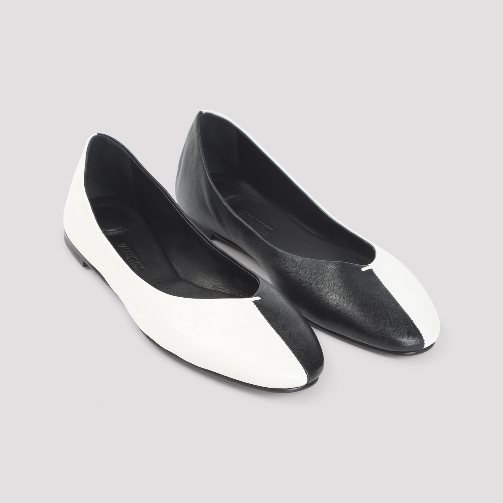 Jacquemus Ovalo Two-tone Ballet Flats In Black