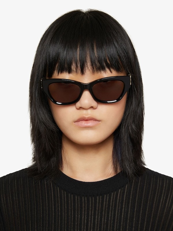 Givenchy 4g Sunglasses In Black