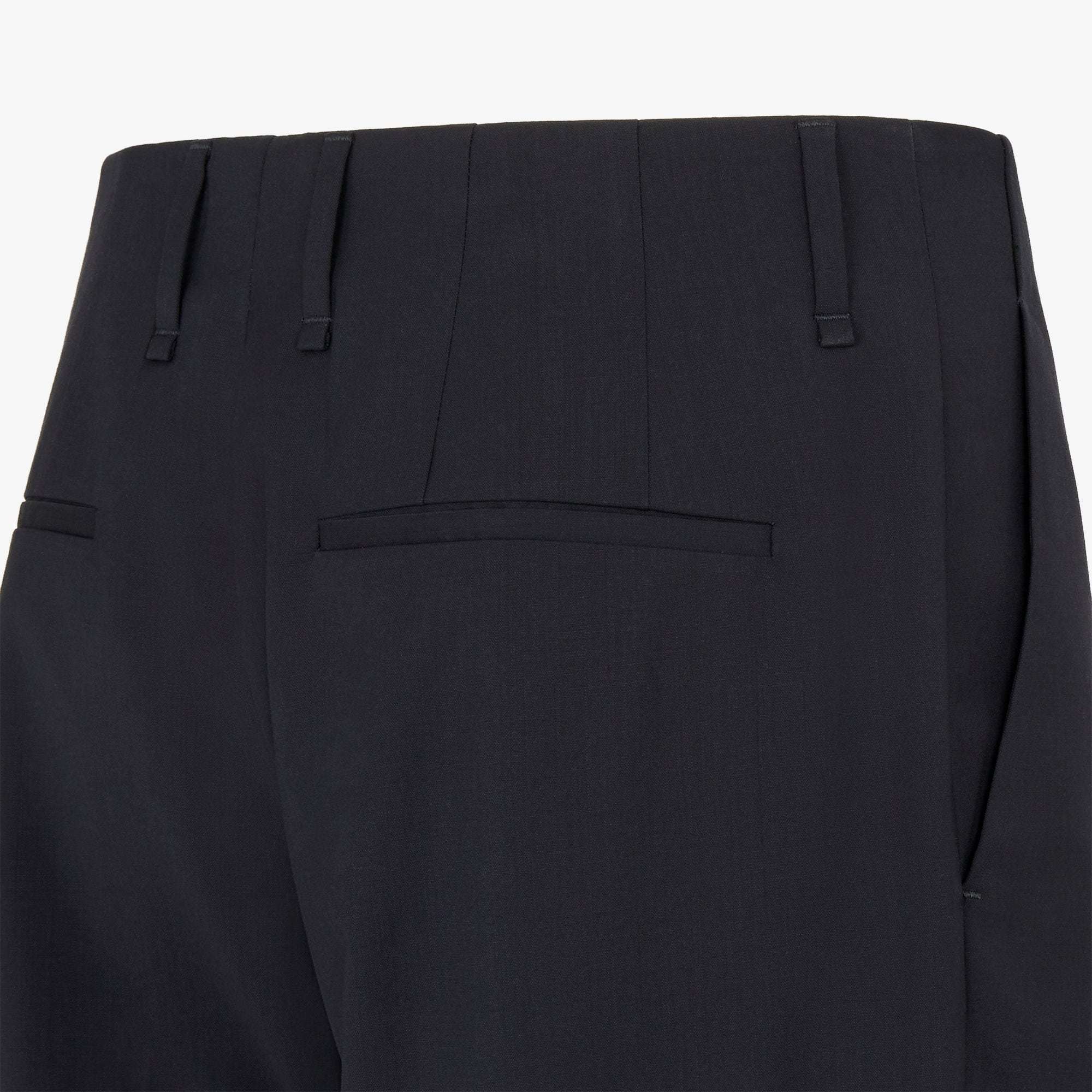 Fendi Logo Patch Casual Pants In Black