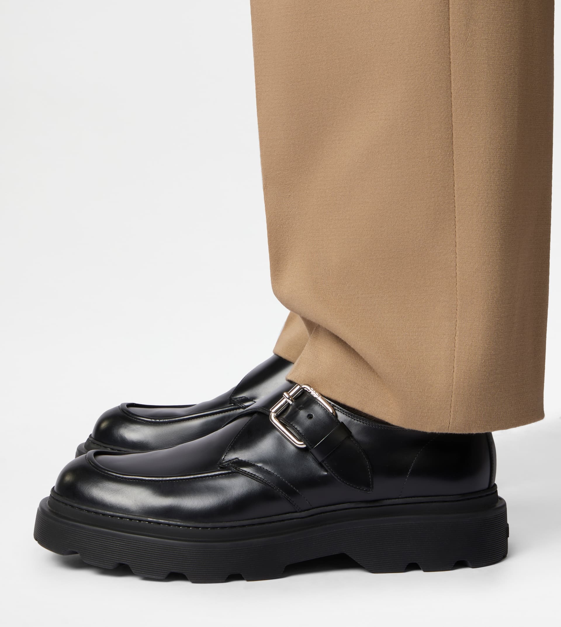 Tod's Man Loafers Black Size 9 Leather In Black