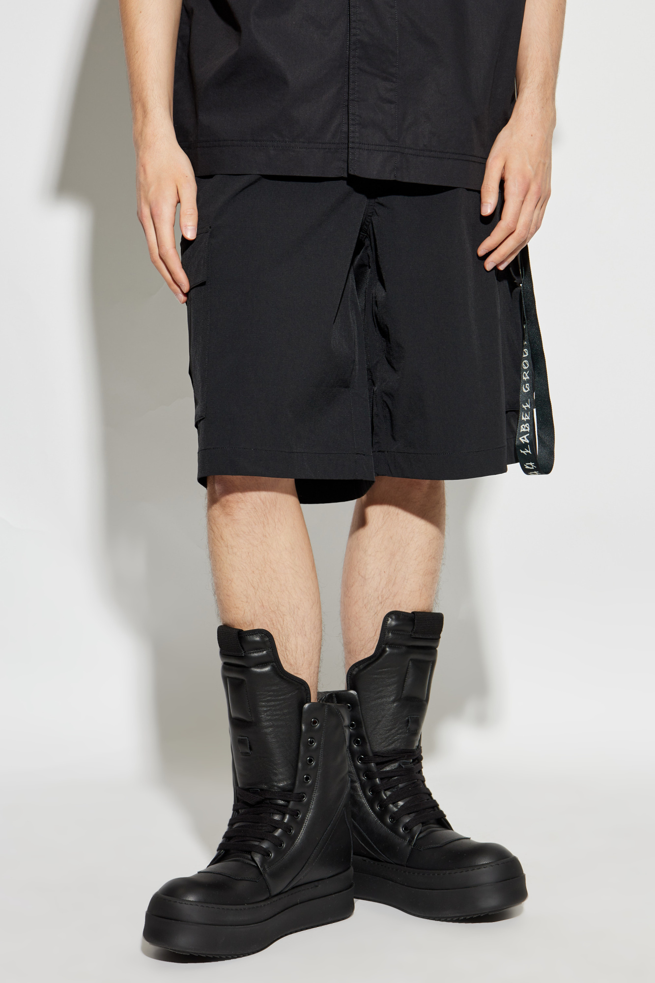 44 Label Group Drawstring Cargo Shorts In Black
