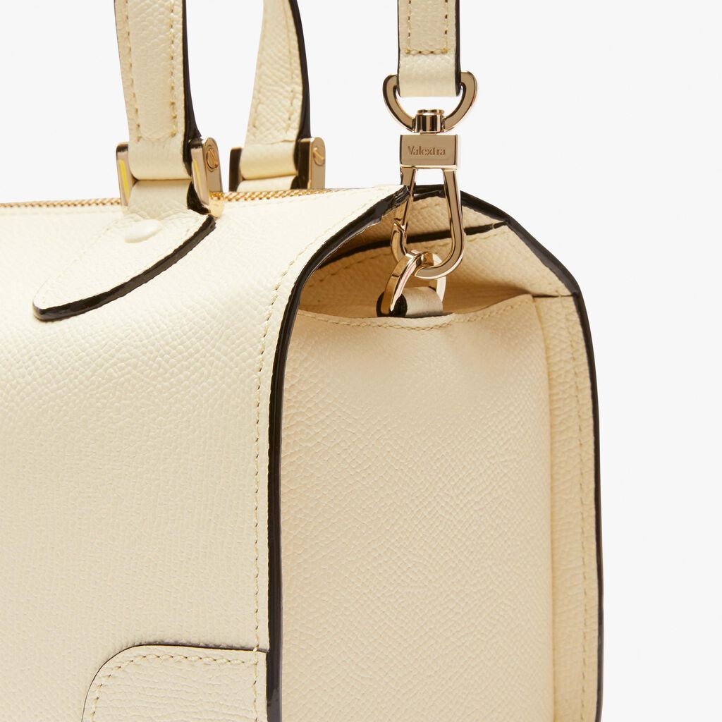 Valextra Babila Boston Bag In Nude