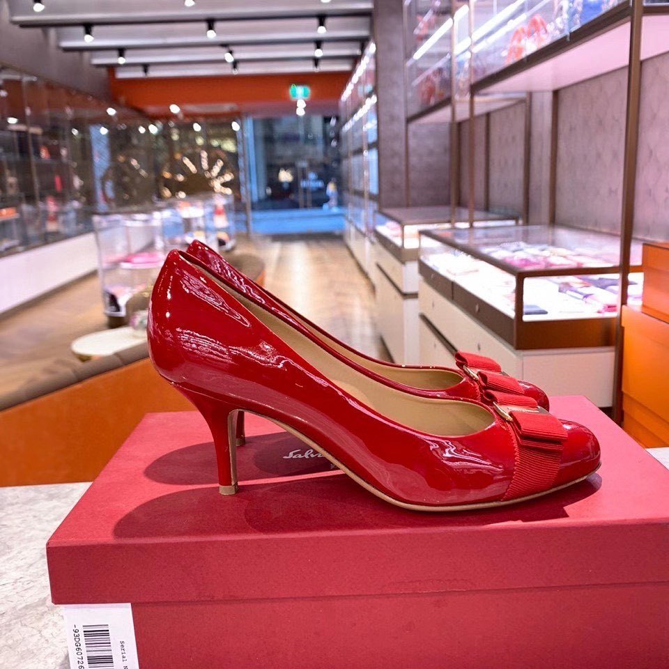 Ferragamo Carla 75mm Leather Pumps In Red