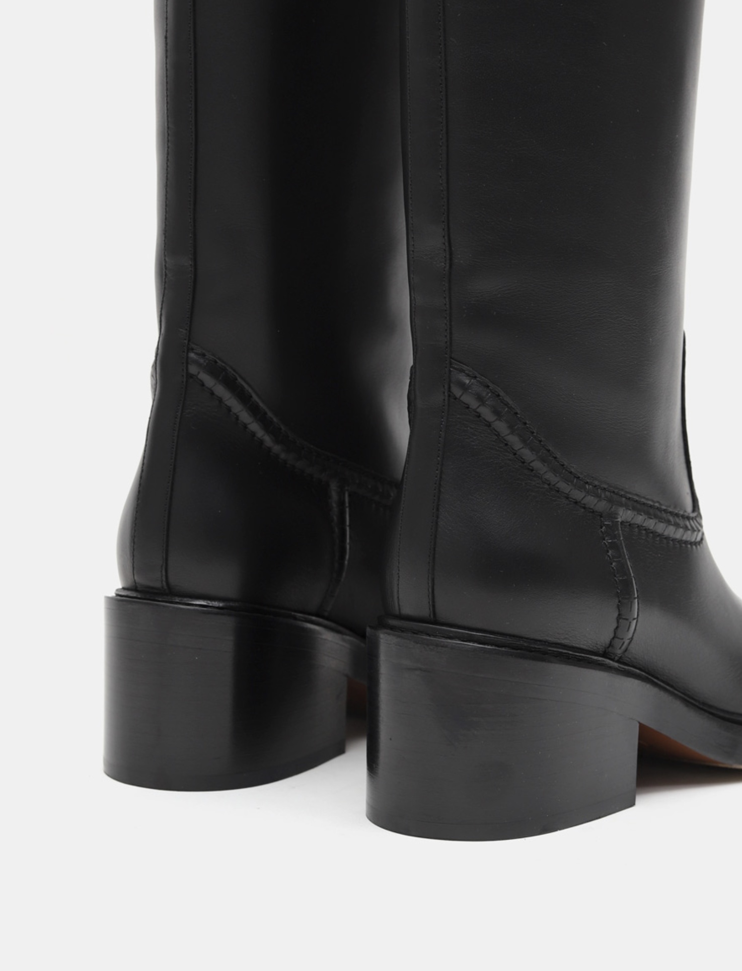 Chloé Leather High Boots With Embossed Stitches In Black