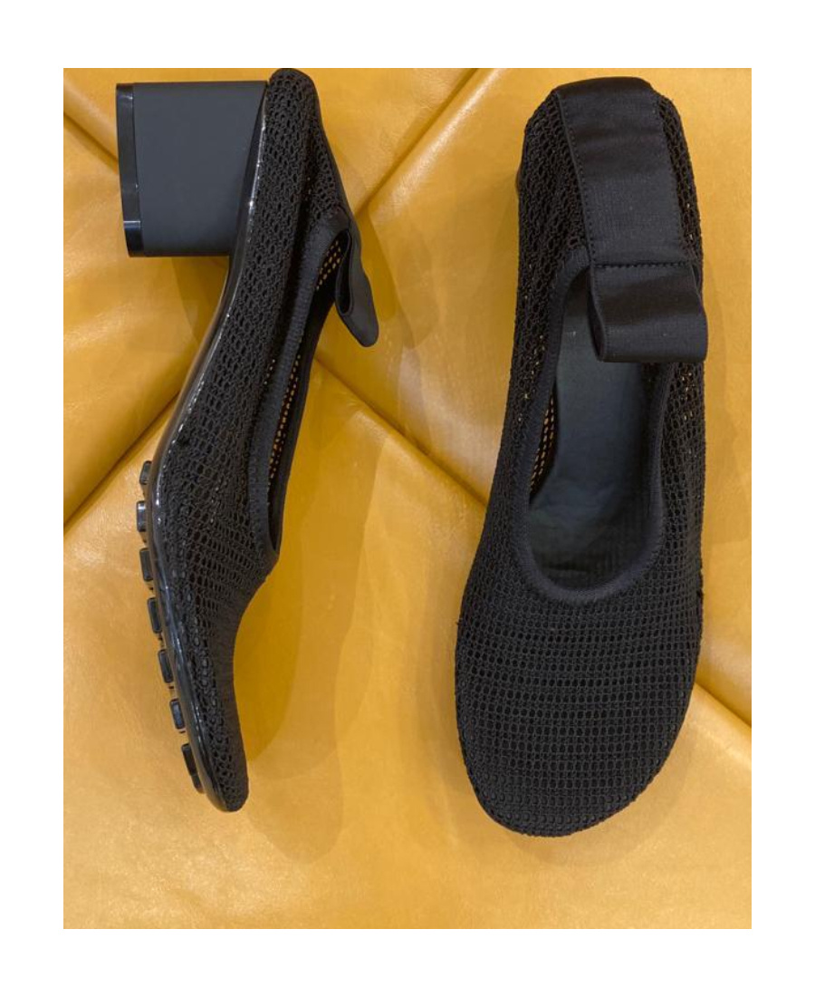 Bottega Veneta Thick Heeled High Heels In Black