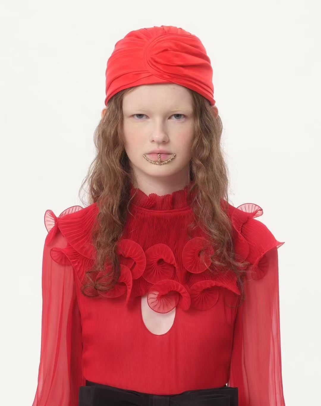 Valentino Alessandro Michele Collar In Red