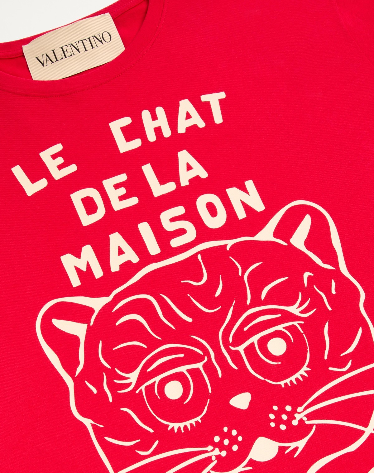 Valentino Garavani T-shirt With Le Chat De La Maison Print In Red