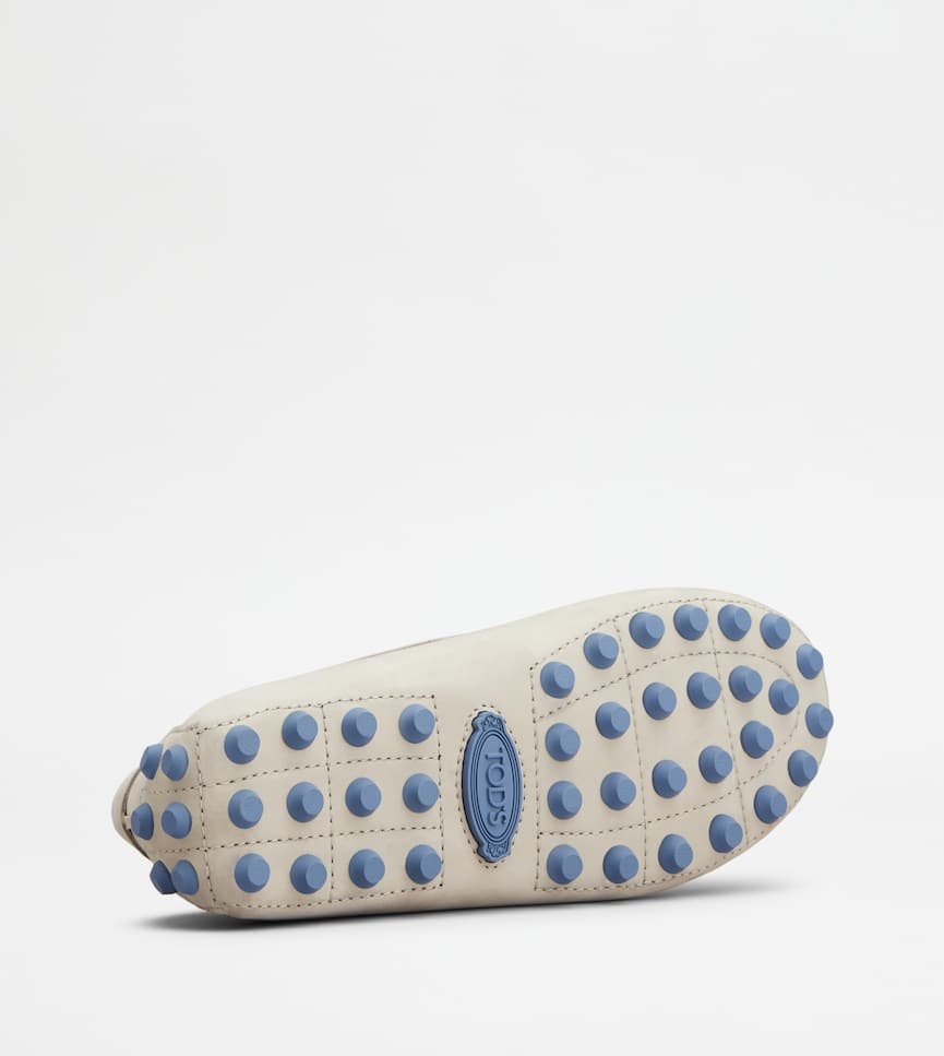 Tod's Women Rubberized Moccasin In Neutral