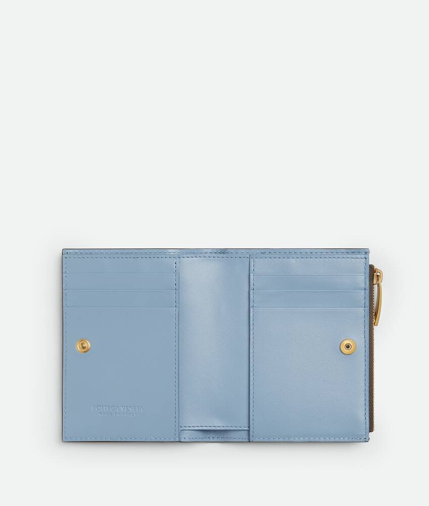 Bottega Veneta Intrecciato Small Bi-fold Wallet In Green