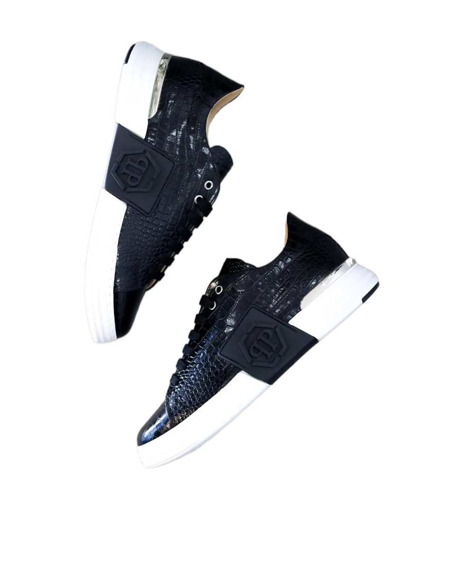 Philipp Plein Logo Low-cut Sneakers In Black
